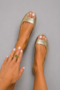 Sandalia Girolama · Dorado — 1