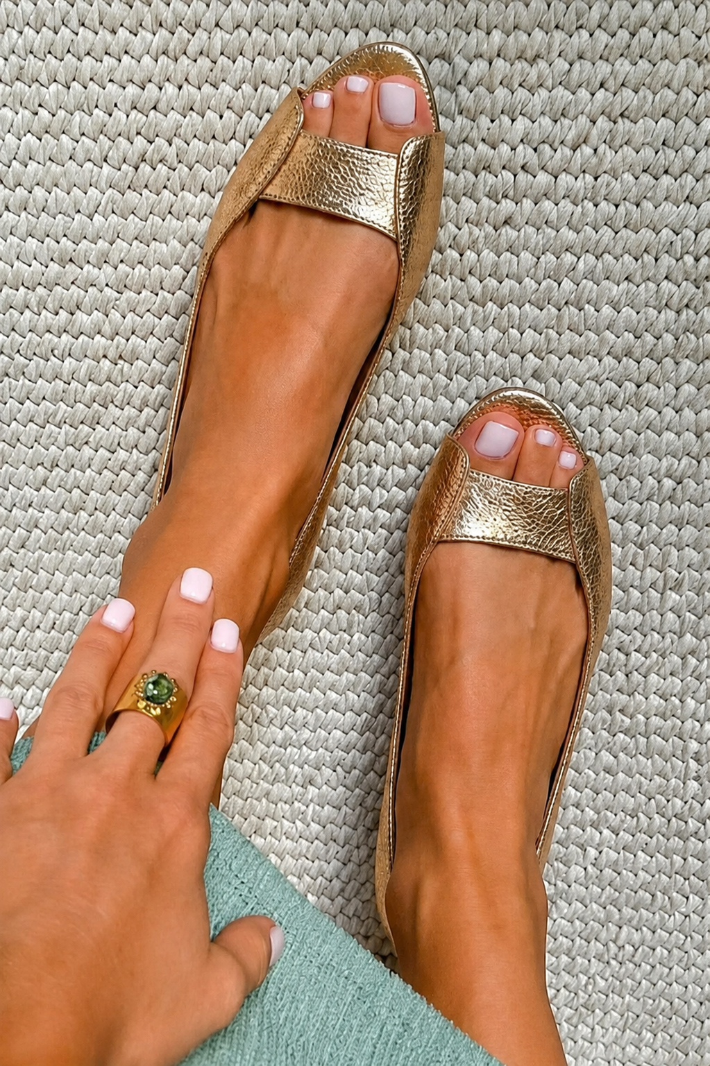 Sandalia Girolama · Dorado — 2