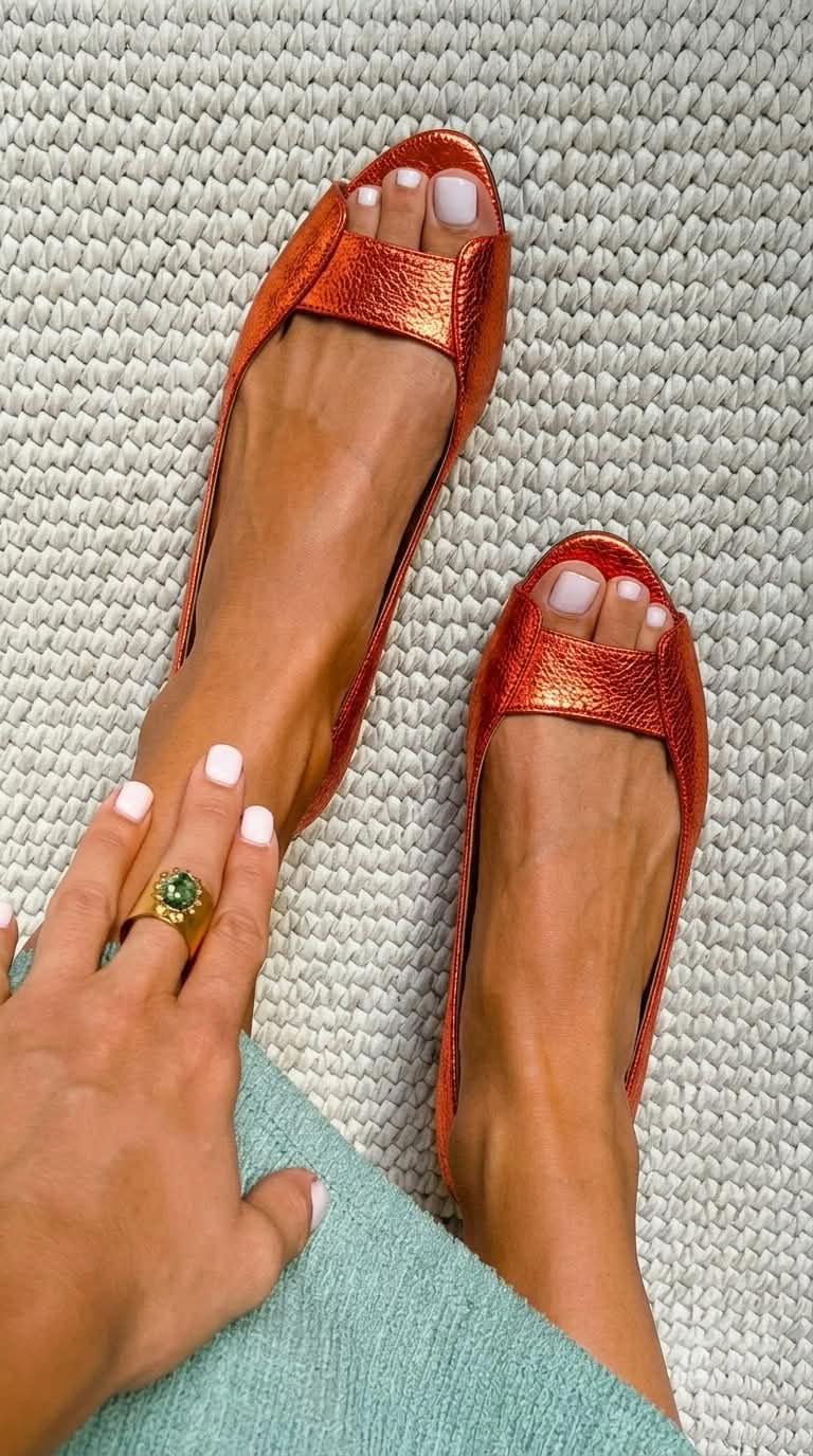 Sandalia Girolama · Dorado — 5